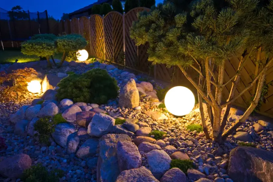 How To Highlight Architectural Features With Landscape Lighting in Carlton, OR How To Highlight Architectural Features With Landscape Lighting in Carlton, OR